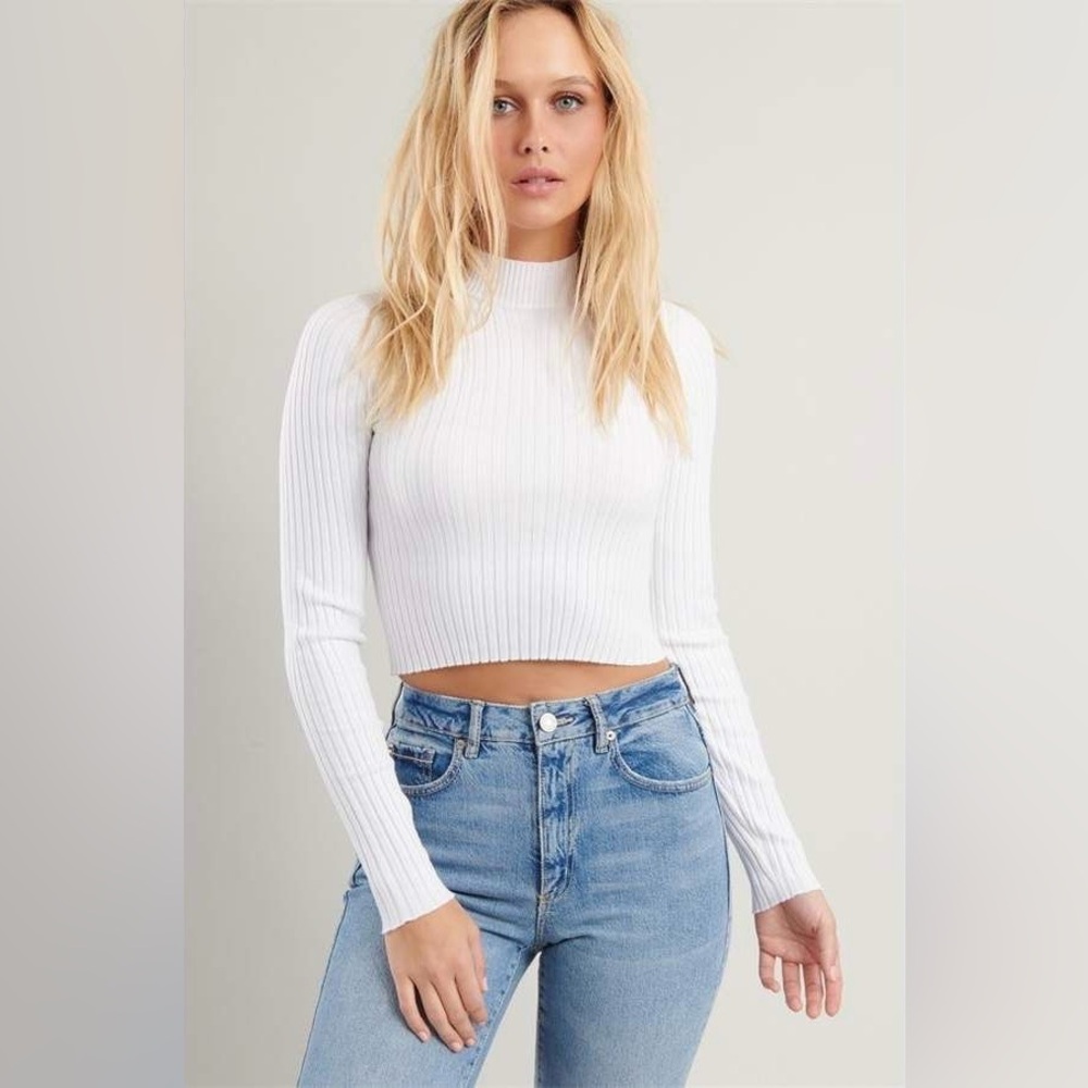 Garage The Total Tease Mock Neck Sweater | Size XS